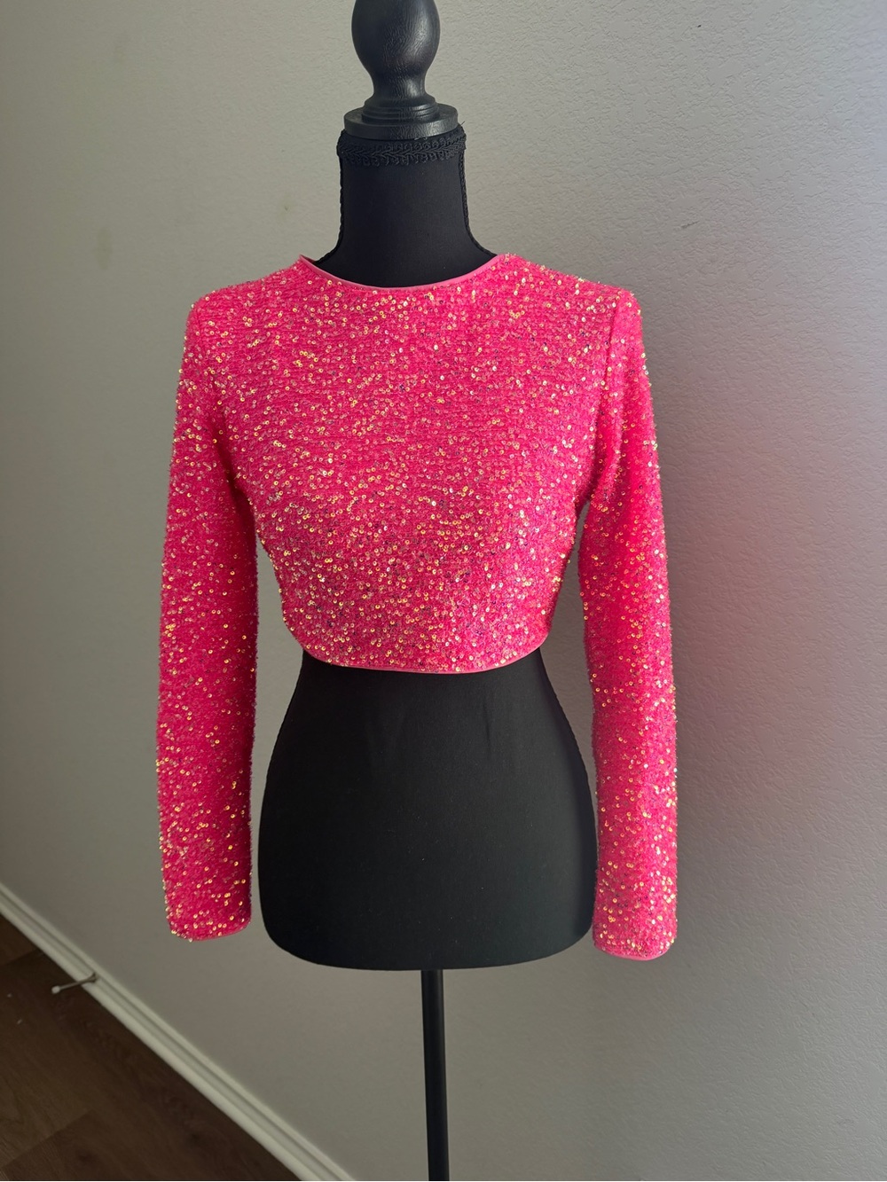 SHEIN Hot Pink Sequin Long-Sleeve Crop Top